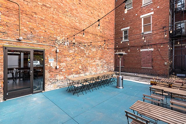 10-Cobblestone-OTR---Phil-Armstrong--199